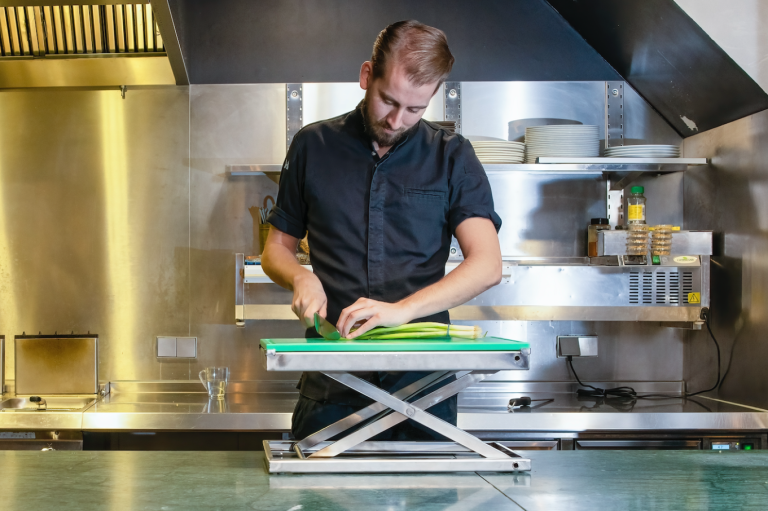 cutting board lift elevate kitchen worktop