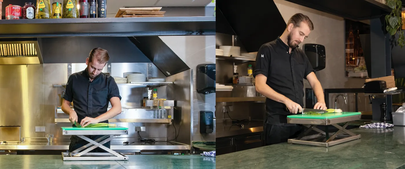 With the ErgoCutter: the same chef cutting upright